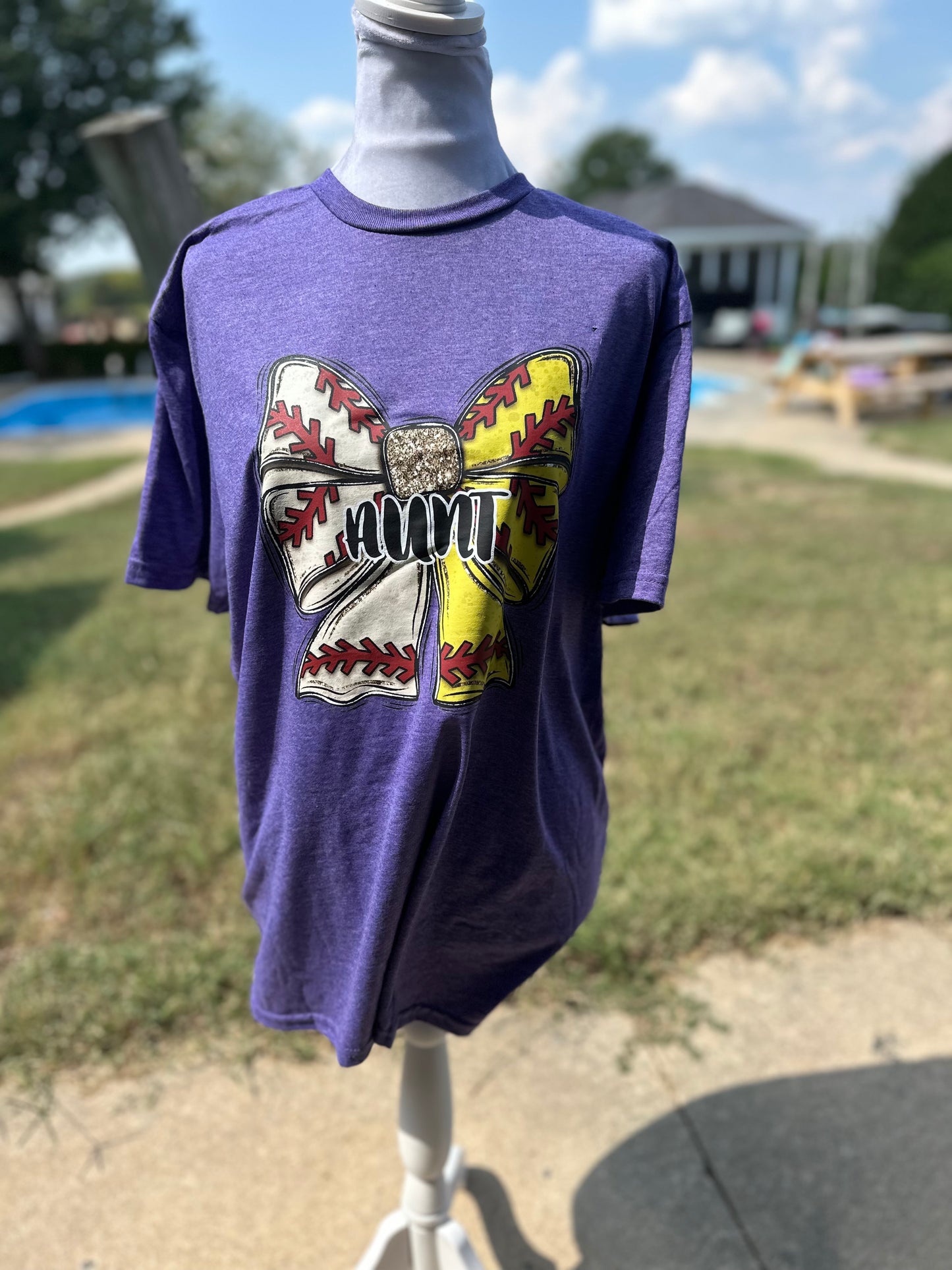 Baseball/softball bow/ Aunt